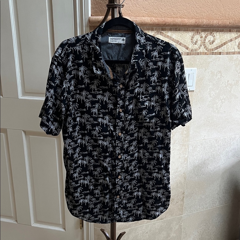 Retrofit Black and White Palm Print Men's Shirt